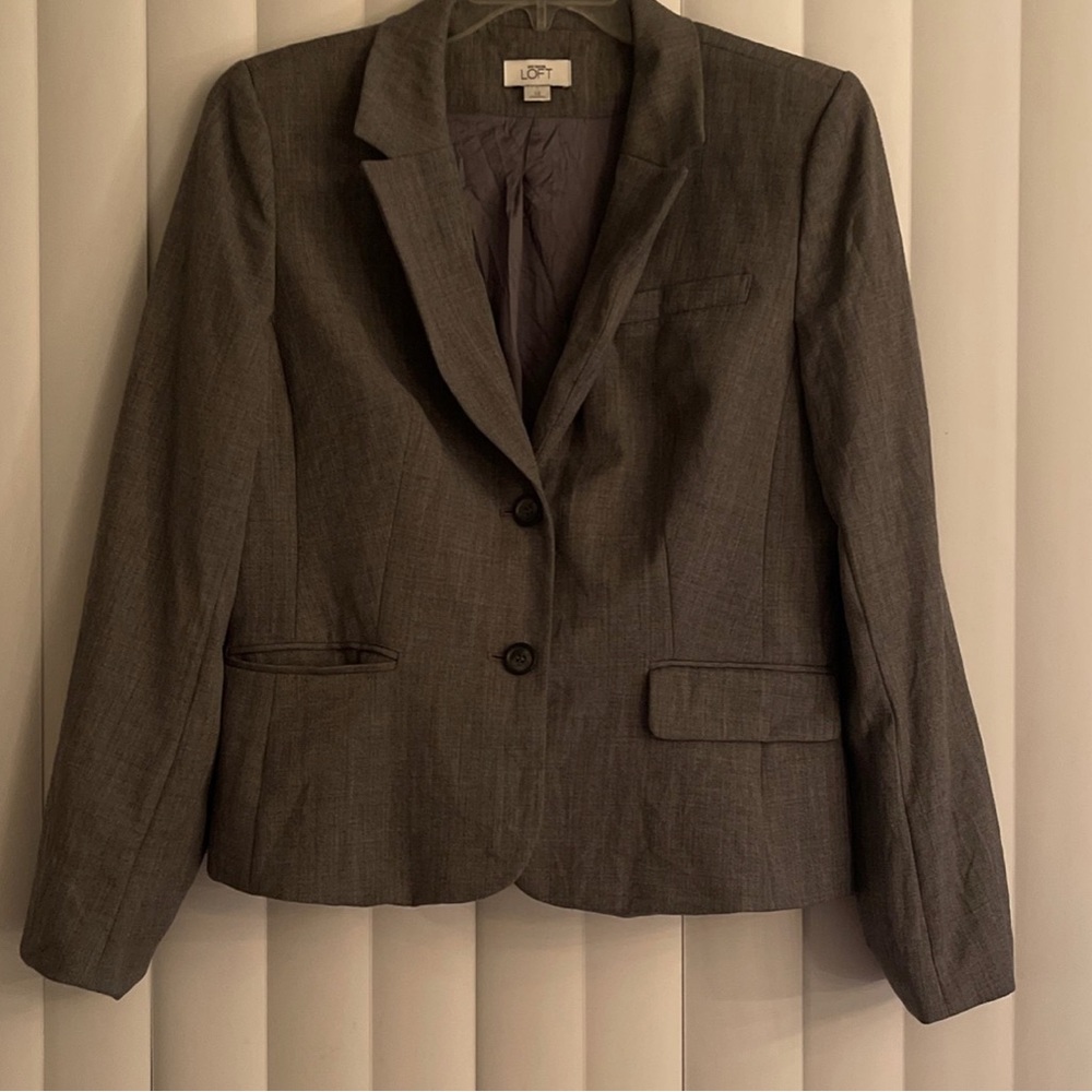 Grey women’s blazer